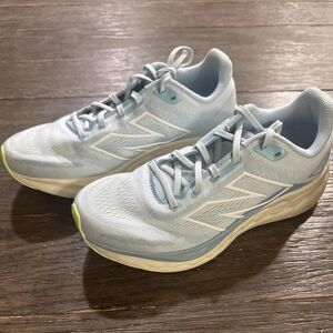 New Balance 680v8 Women’s (size 7.5) Fresh Foam Quarry Blue Athletic Shoes